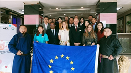 Европын Холбоо нь залуучуудын төслөөр дамжуулан  залуучууд, залуучуудын ИНБ-уудыг дэмжиж байна