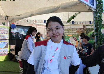 Б.Ариунаа: “Сайн дурын ажил хийхийн хамгийн том тус нь тусалж байгаа хүмүүст биш өөрт чинь ирж байгаа шүү”